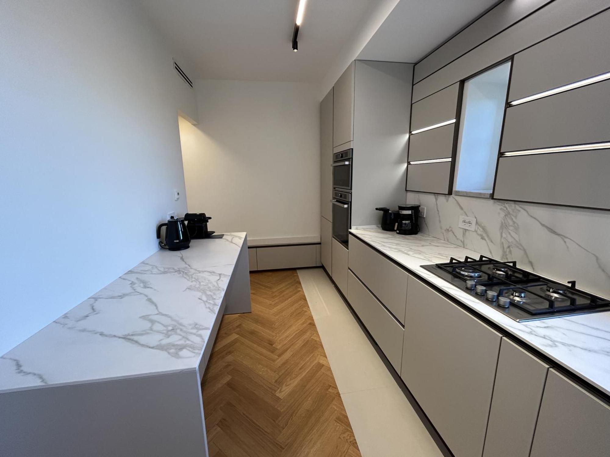 Arenula16 - Attico Con Terrazza Panoramica Apartamento *