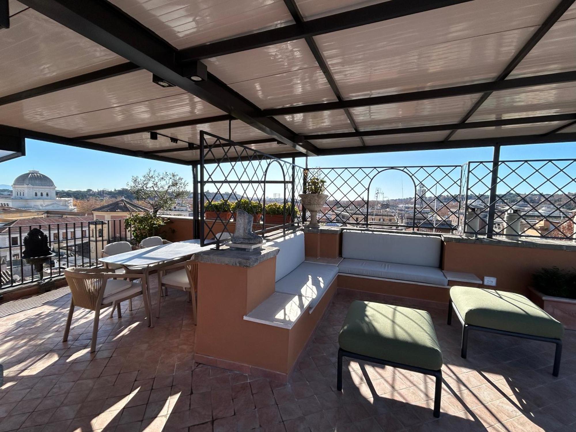Arenula16 - Attico Con Terrazza Panoramica Apartamento Roma